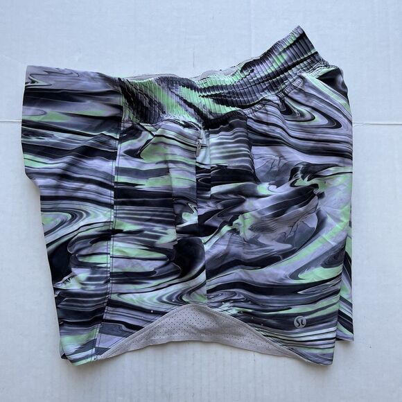 Lululemon Hotty Hot High-Rise Running Shorts 4" *Special Edition* Women’s Size 6 - Picture 5 of 13